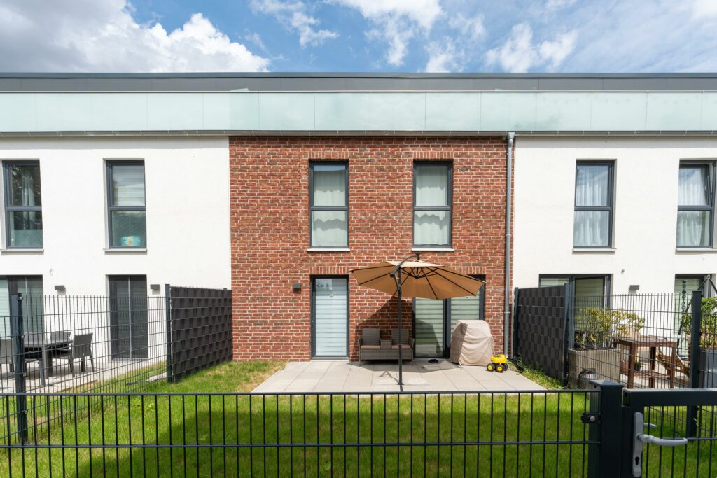 Mehrfamilienhaus mit 15 Wohnungen